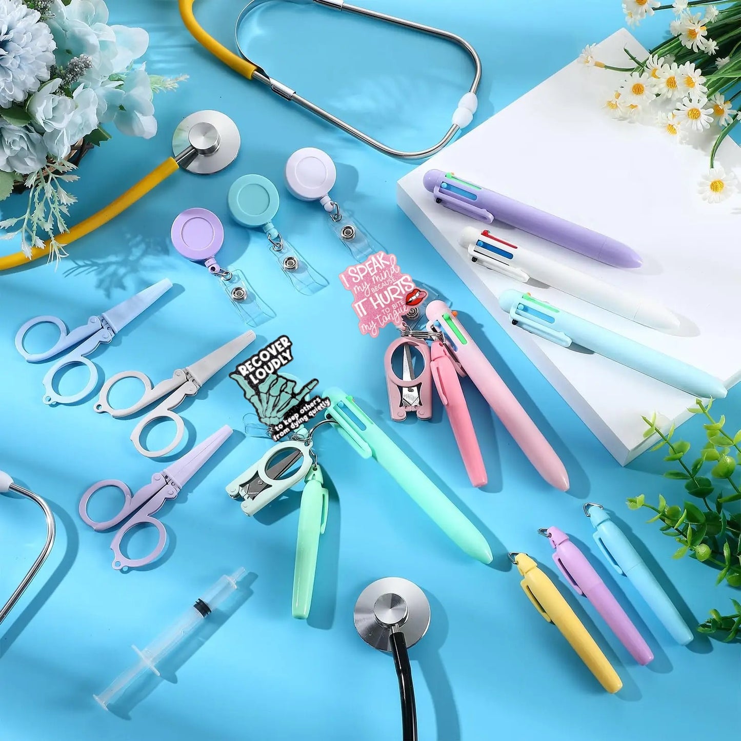 Cross-Border Hot-Selling Macaron Nurse Pen Set Telescopic Badge Holder Easy-Pull Buckle Id Buckle Medical Scissors Pendant